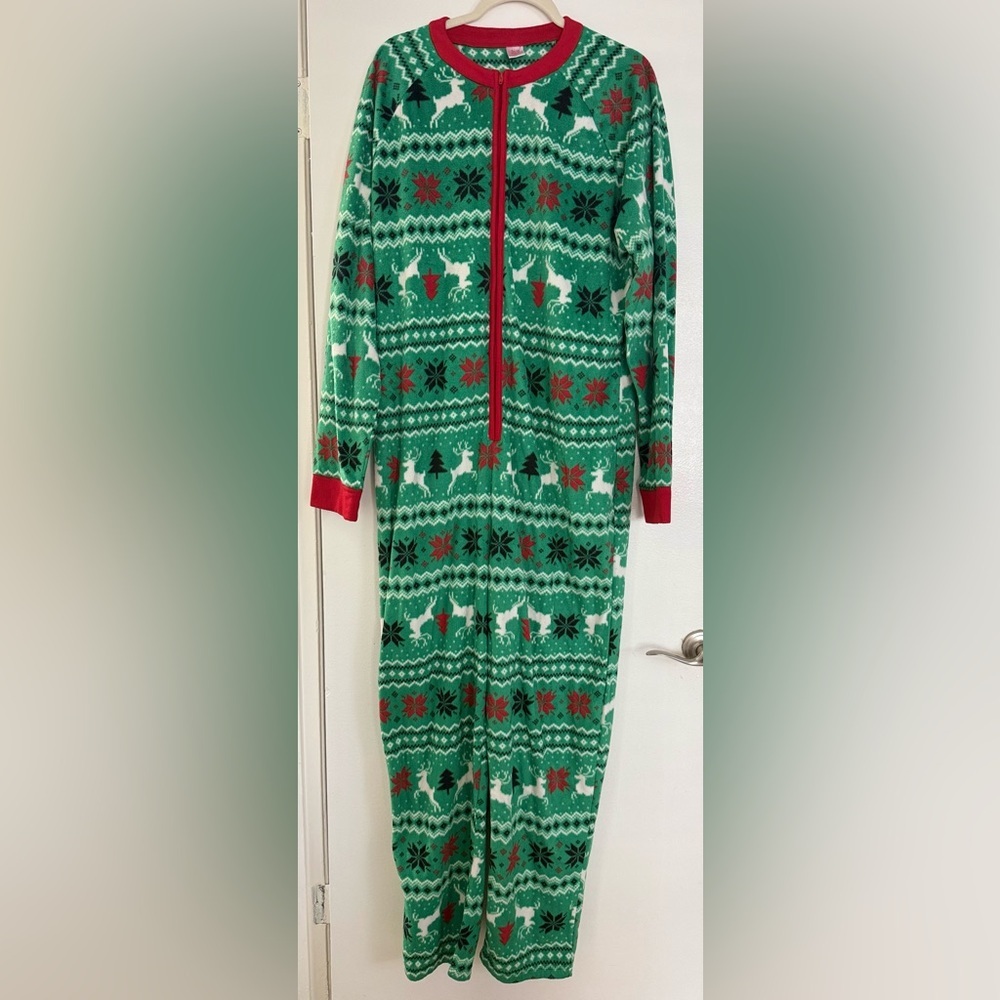 North Pole Trading Co. Christmas Fleece Onesie Pajamas Men’s L